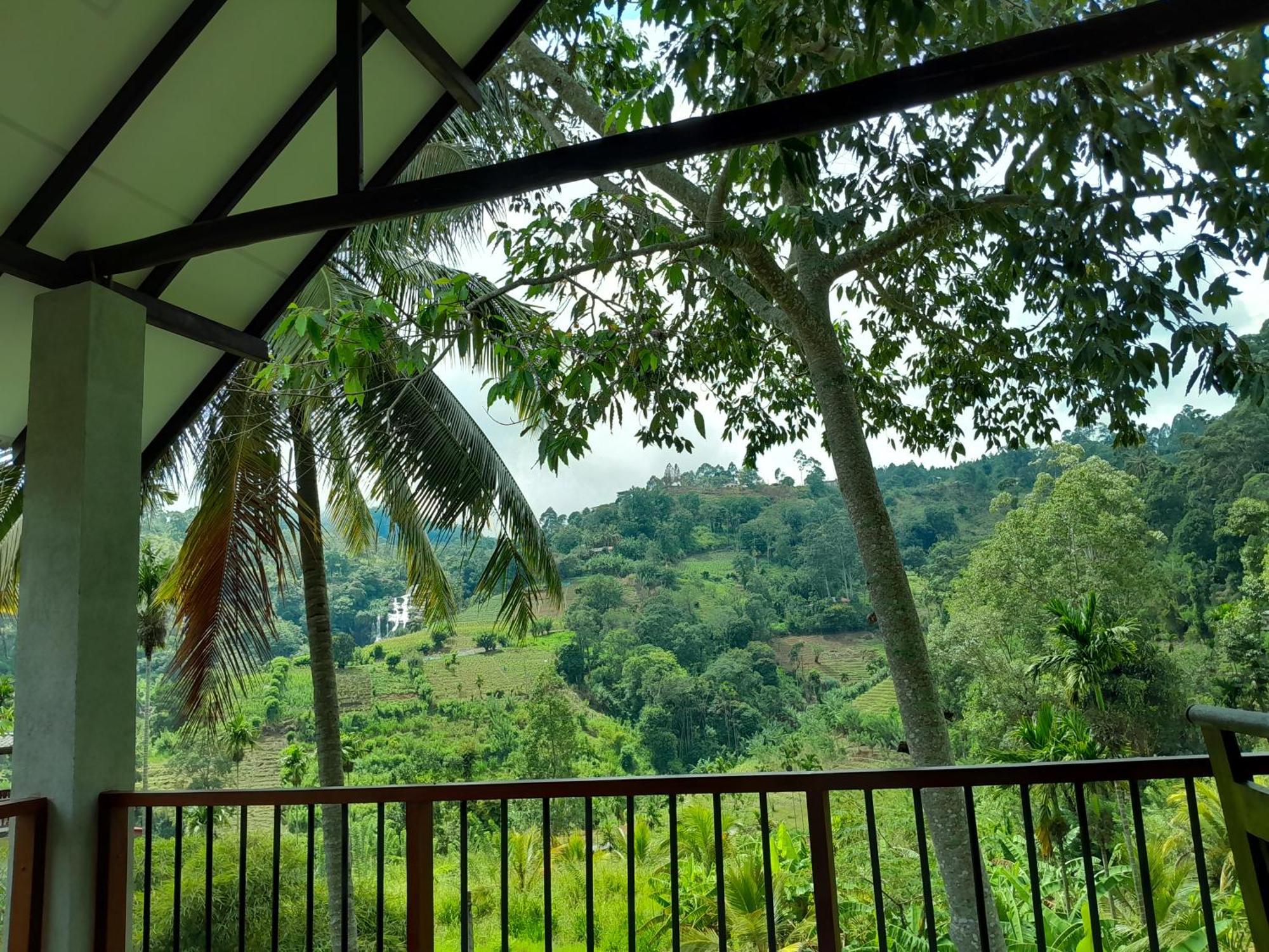 Ella Blue Heaven Bed & Breakfast ภายนอก รูปภาพ